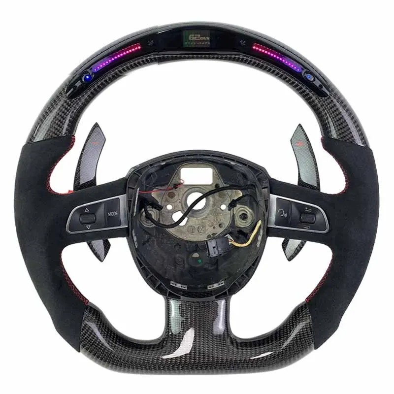 Volant carbone Audi S5 et RS5 B8 à LED, vue 2 sur 6