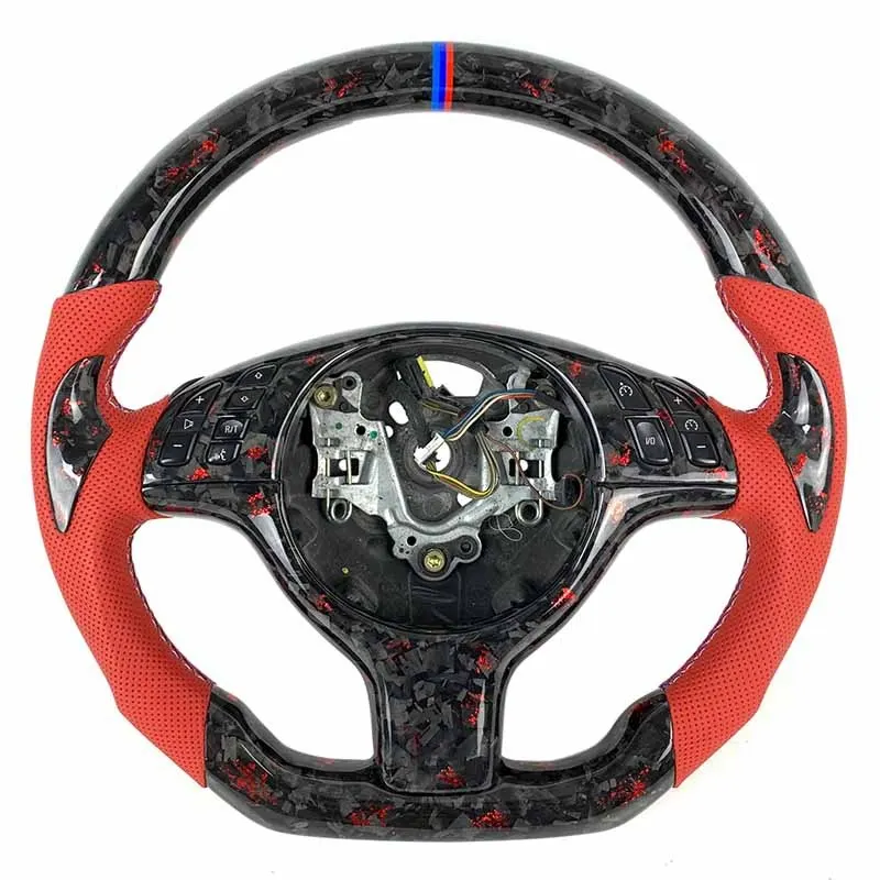 Volant carbone BMW Série 3 E46 à LED, vue 5 sur 6