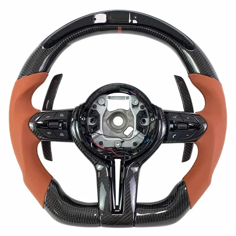 Volant carbone BMW Série 3 F30 et Série 4 F32 à LED, vue 2 sur 6