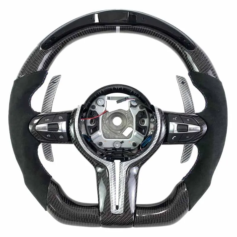 Volant carbone BMW Série 3 F30 et Série 4 F32 à LED, vue 4 sur 6