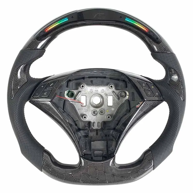 Volant carbone BMW Série 5 E60 à LED, vue 3 sur 6
