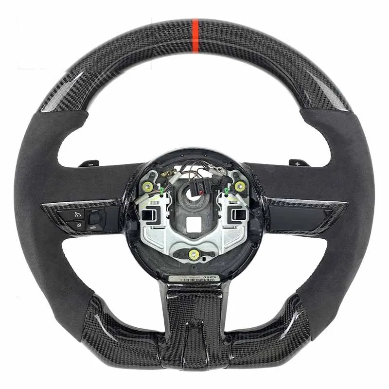 Volant carbone Chevrolet Camaro SS à LED : les inconvénients d'un volant carbone