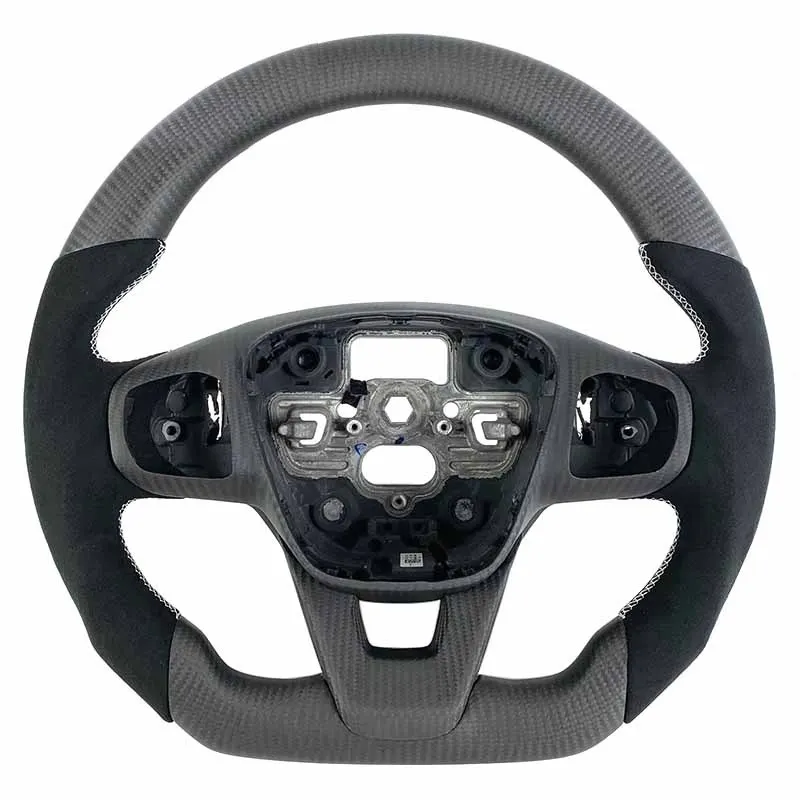 Volant carbone Ford Focus 4 à LED, vue 4 sur 6