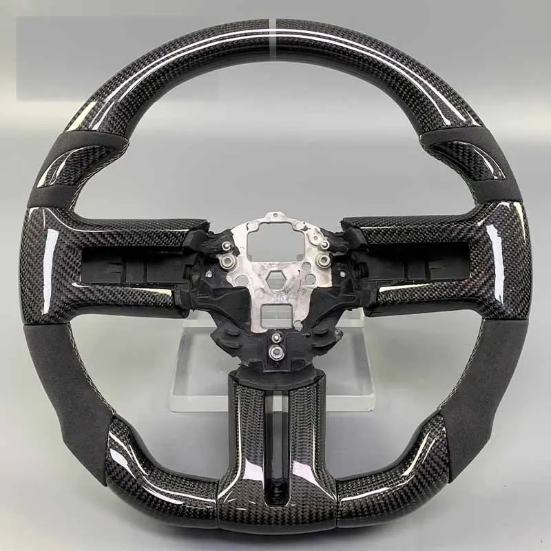 Volant carbone Ford Mustang 2010-2014, vue 6 sur 6