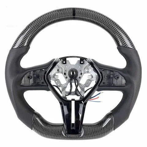 Volant carbone Infiniti Q60