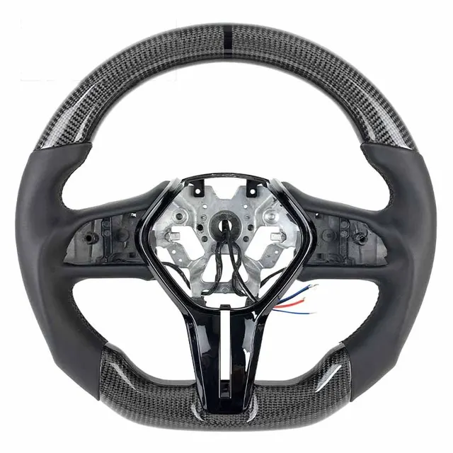 Volant carbone Infiniti Q60