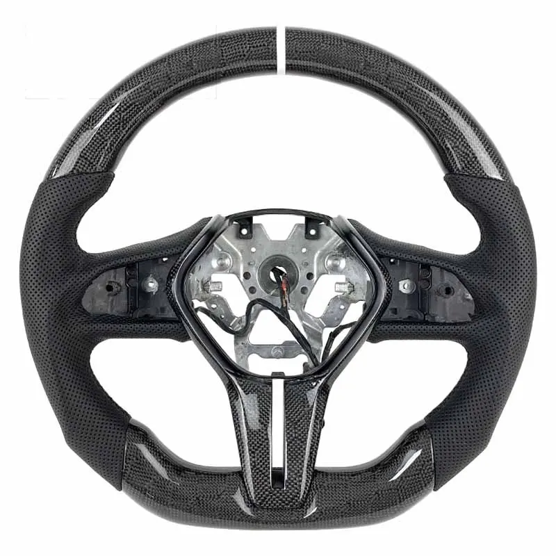 Volant carbone Infiniti Q60, vue 4 sur 6