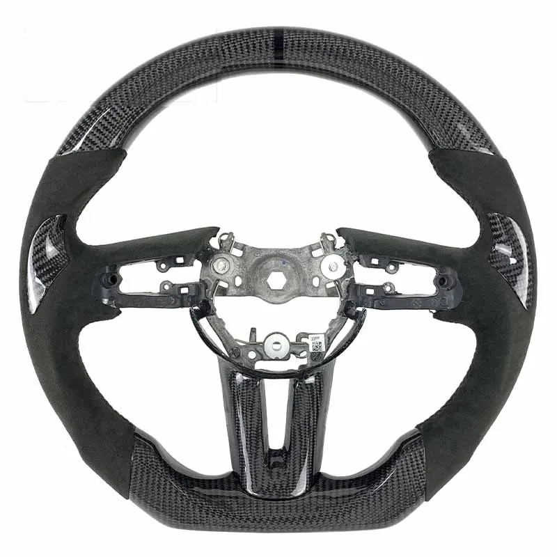 Volant carbone Mazda 3 et CX-30, vue 4 sur 6