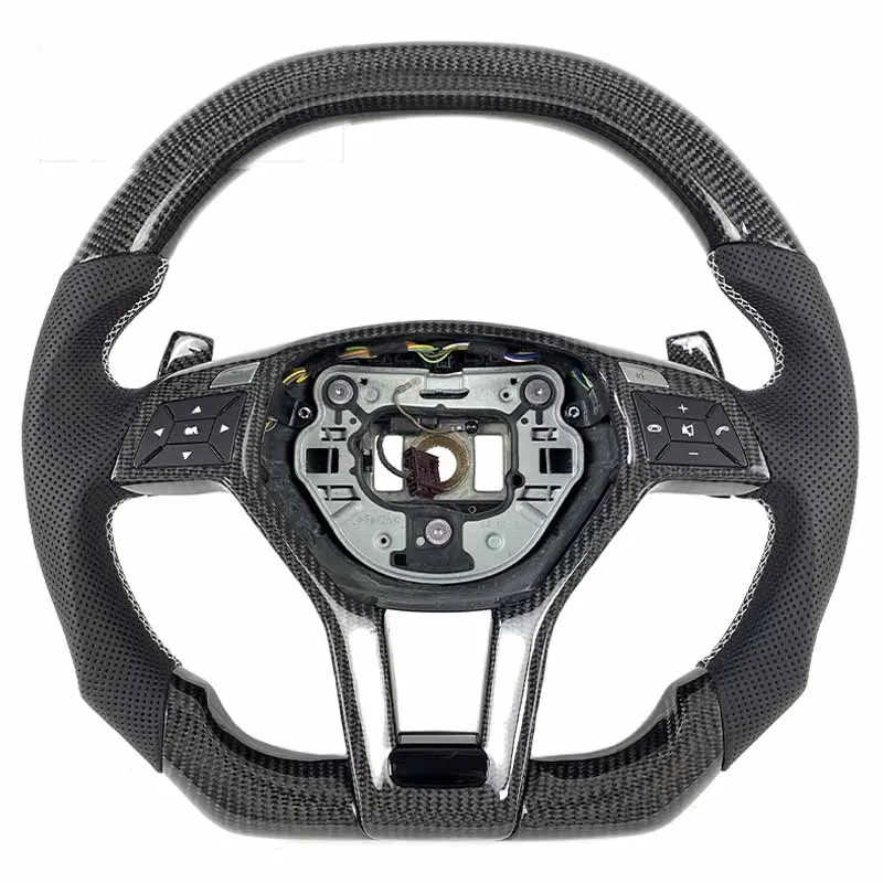 Volant carbone Mercedes Classe C W204, vue 2 sur 6