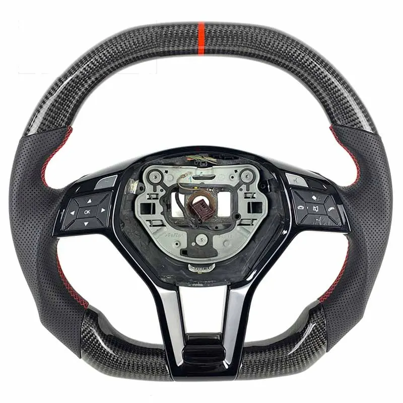 Volant carbone Mercedes Classe C W204, vue 3 sur 6