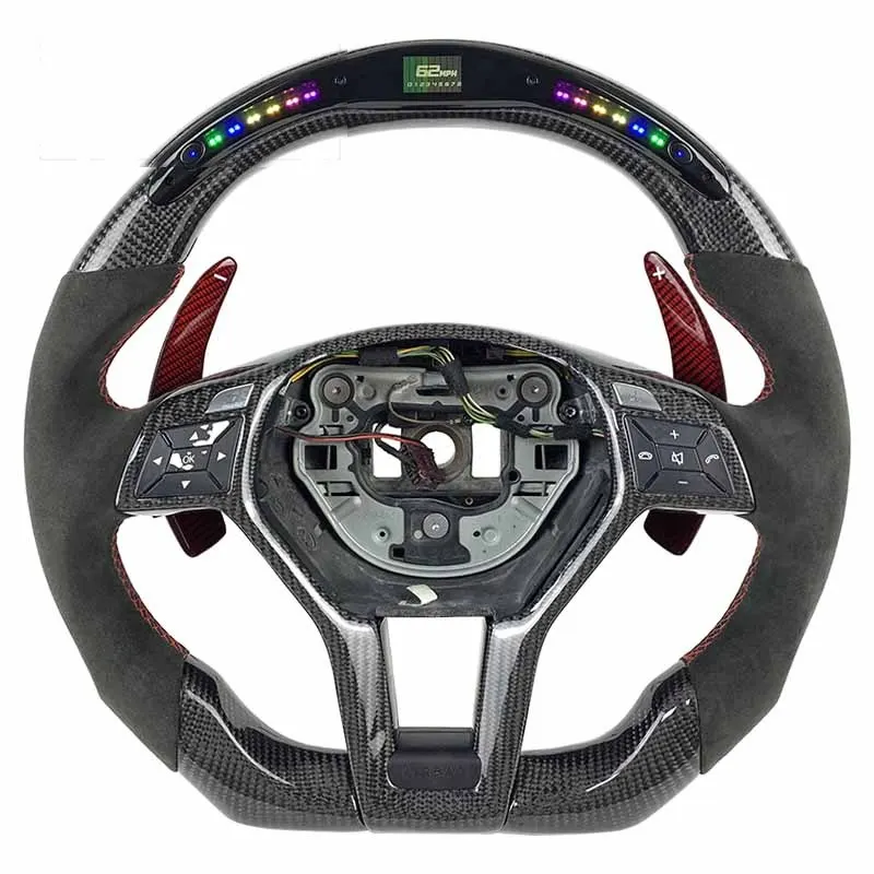 Volant carbone Mercedes Classe C W204 et Classe E à LED, vue 4 sur 6