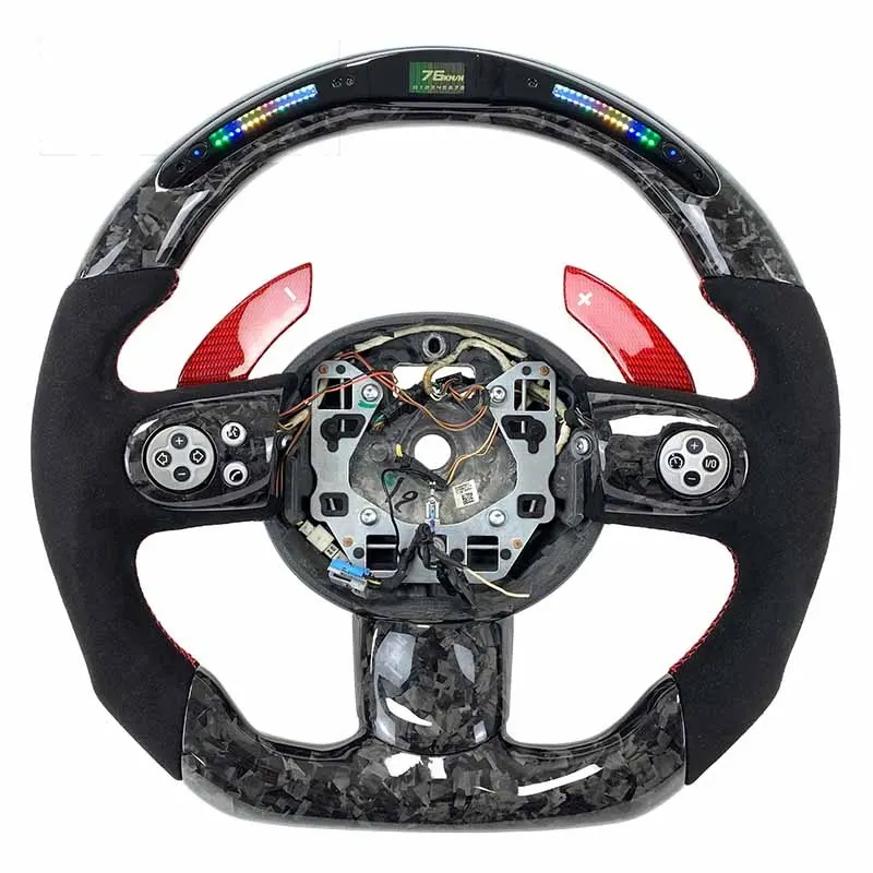 Volant carbone Mini R56 à LED, vue 2 sur 6