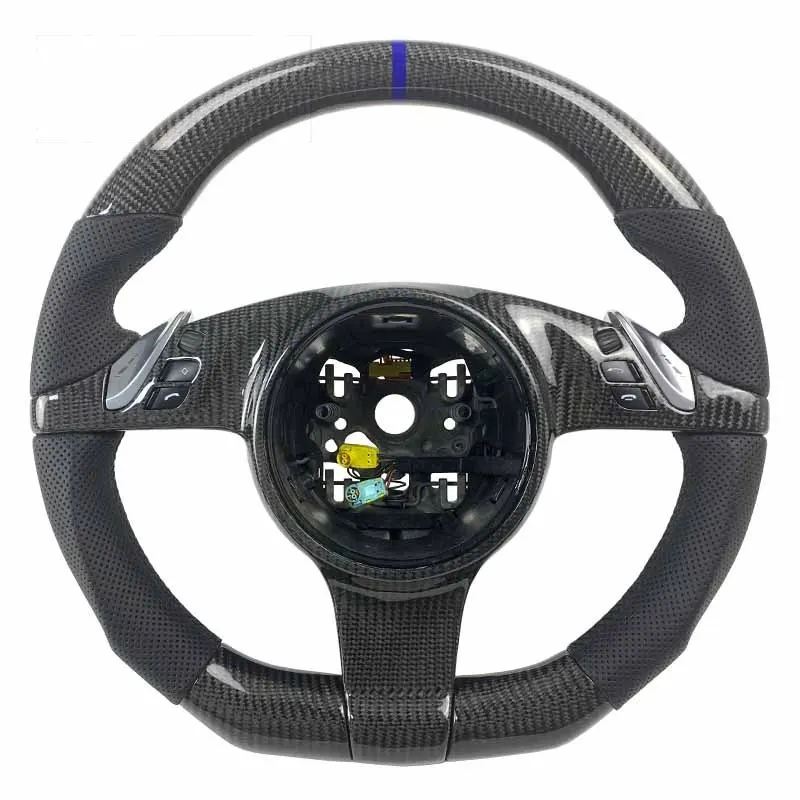 Volant carbone Porsche Cayenne 955 et 957 à LED, vue 3 sur 6